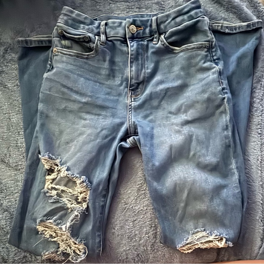 American Eagle Outfitters Ripped Blue curvy super high-rise flare